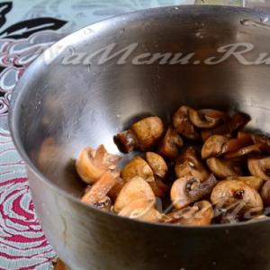 Как приготовить вкусный крем-суп из замороженных грибов, рецепт